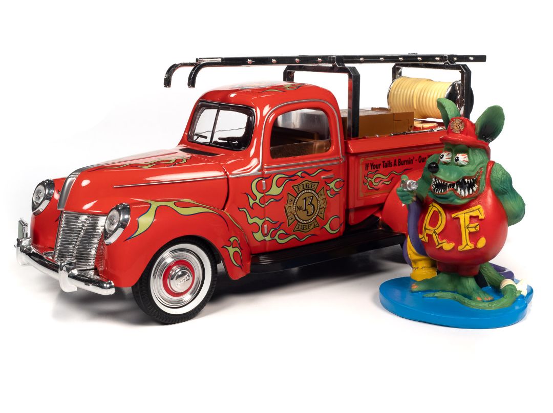 Auto World 1/18 Rat Fink Fire Truck with Resin Figure - Red